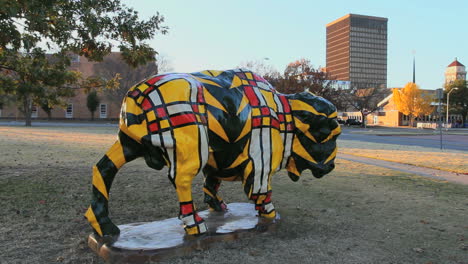 Oklahoma-Bartlesville-colorful-bison