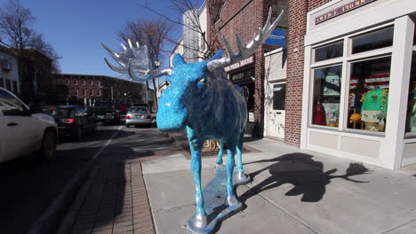Bennington-Vermont-blue-moose-face
