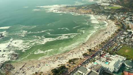 Popular-White-sand-Beach-At-Summer-In-Camps-Bay-Suburb-In-Cape-Town,-South-Africa