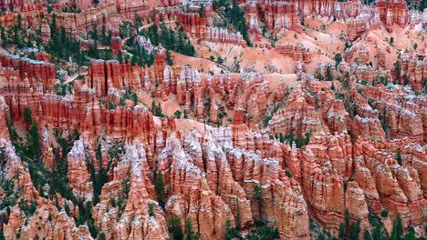 Beautiful-landscape-of-Bryce-Canyon-National-Park-in-Utah,-USA