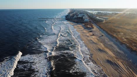 Freeman-Park-is-a-4-wheel-drive-beach-is-located-in-Carolina-Beach,-NC-right-next-to-the-North-End-Pier