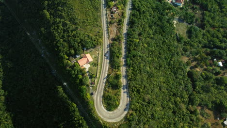 Aerial-shot-of-Spur-Tree-Hill-in-St