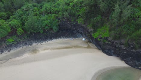 Costa-Acantilados-Estado-Desierto-Parque-Hanakapi`ai-Playa-Por-Drone