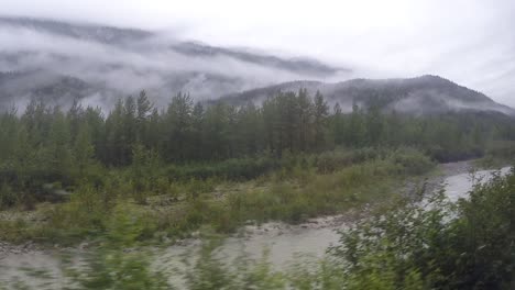 White-Pass-Eisenbahn-In-Alaska