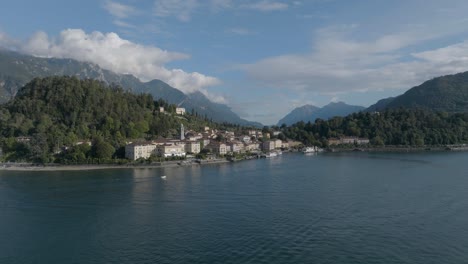 4K-Aerial---Slow-orbit-around-Bellagio-Lake-Como,-Italy
