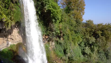 Edessa-Waterfalls-Greece,-Handheld-Shot-Real-time-4K-Footage