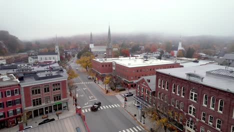 Aerial-Montpelier-Vermont-Im-Nebel