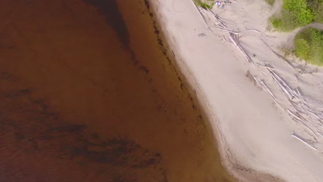 Orbit-Top-View-From-Sandy-Beach-To-Clear-Water-Sea,-New-Jersey