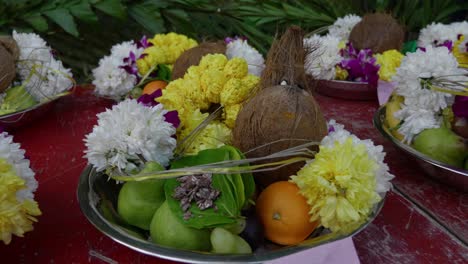 Thaipusam-Festival,-preparation-for-prayer