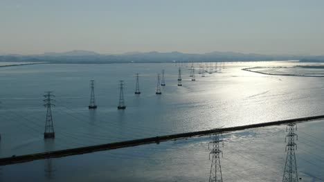Transmission-towers-on-the-sea