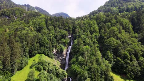 Aerial-cinematic-shot-of-Diesbachfall-in-Glarus,-Switzerland