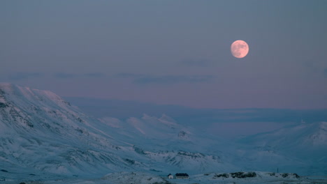 Moonrise,-Snowy-Pink-Mountains,-Videy-Reykjavik,-Timelapse