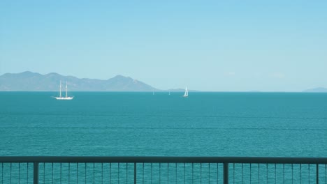 Ocean-view-from-the-balcony-in-magnetic-island,-north-queensland