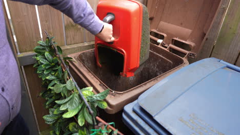 Grasschnitt-Gartenabfälle-Für-Kompost-Recycling