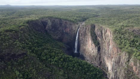 Wallaman-Falls-At-Girringun-National-Park-In-Australia