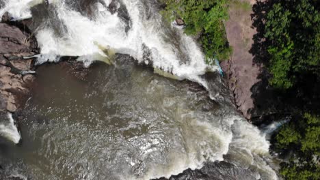 Aerial-shot-ascending-over-Tad-Hang-Waterfall,-Bolaven-Plateau,-Salavan-Province,-Laos