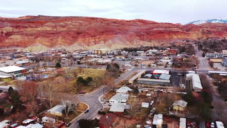 Aerial-view-of-the-city-of-Utah-in-the-United-States-with-its-arid-mountains-in-the-background---drone-shot