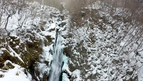 The-aerial-view-of-Akiu-Great-Falls