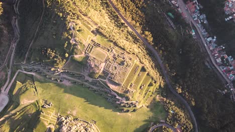 Top-down-shot-of-an-Inca-ruin-in-the-city-of-Cuzco