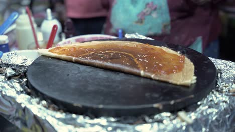 Cooking-crepe-on-the-pan