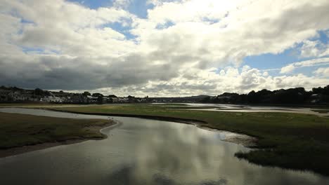 Static-Shot-Of-Clear-Lake-At-Hayle-Nature-Reserve,-Sky-Reflection,-Cornwall,-England