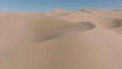 Soft-Desert-Sand-As-Far-as-the-Eye-Can-See,-Aerial-Drone-Footage-of-Desert-Dune-Landscape-on-Sunny-Day-in-California