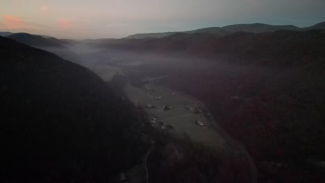 Seneca-Rocks-Valley-Drone-Morgen