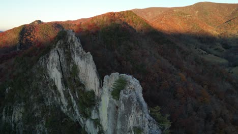 Seneca-Rocks-Sonnenuntergang-Bergsteigergipfel
