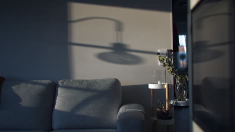 Sunlight-making-shadow-of-home-equipment-on-wall,-time-lapse-view