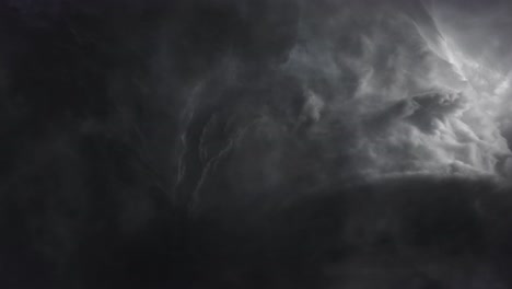 Gewitterwolken-Vor-Schweren-Gewittern