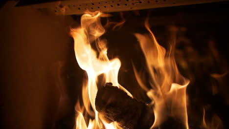 closeup-of-gas-fireplace-burning-in-slow-motion