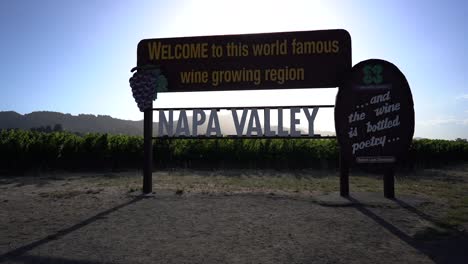 dolly-out-of-the-napa-valley-sign
