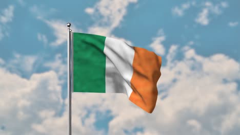 Irland-flagge,-Die-Im-Realistischen-4k-video-Des-Blauen-Himmels-Weht