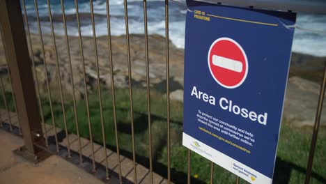 Area-closed---Corona-pandemic---Gordon's-Bay,-Sydney,-Australia