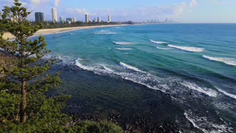 Beautiful-blue-waves---Edge-Burleigh-Heads-National-Park---Gold-Coast-Australia