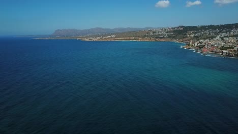 Beautiful-Coastline-of-Island-of-Crete,-Greece