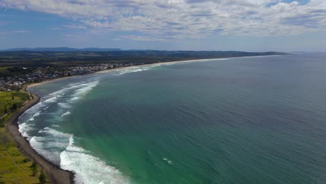 Schöne-Wellen-Am-Strand---Küstenlinie-Von-Australien---Antenne