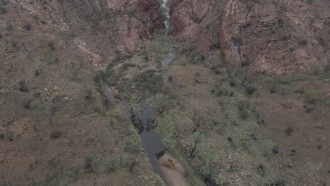Waterhole-At-Simpsons-Gap-In-Tjoritja-West-MacDonnell-Ranges,-Northern-Territory,-Australia