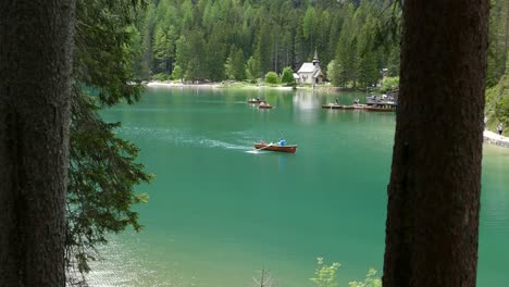 clear-lake-water-in-the-dolomites