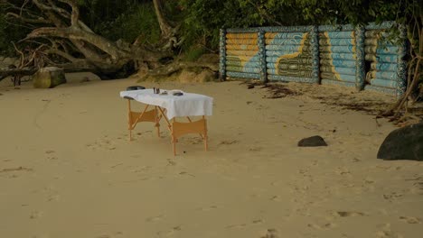 Massage-Table-At-Echo-Beach-In-Burleigh-Heads,-QLD,-Australia