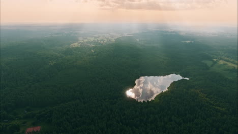 Luftaufnahmen-Des-Dūkštai-Naturreservats-In-Litauen,-Osteuropa