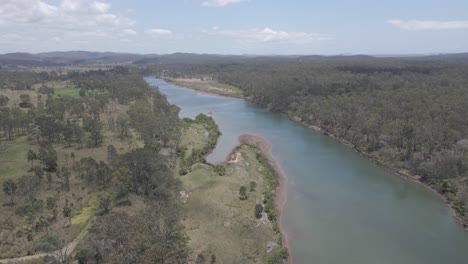 Boyne-River-And-Wooded-Landscape-Near-Benaraby-Town-In-Far-North-Queensland,-Australia