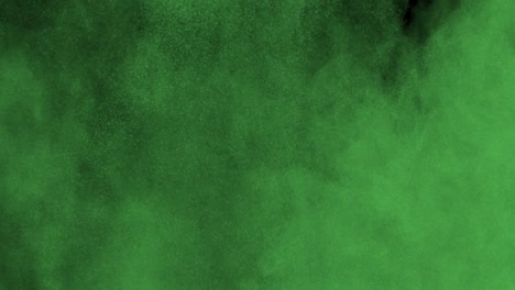 Grüner-Rauch-Mit-Schwarzem-Hintergrund