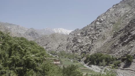 Deadly-valley-of-Panshir-in-Afghanistan,-handheld-view