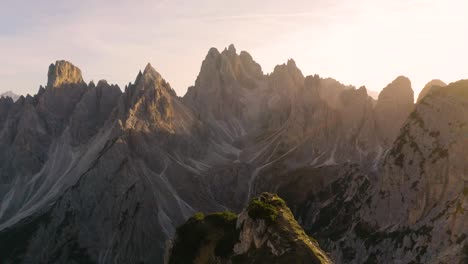 Amazing-Aerial-Shot-Above-Famous-Cadini-Viewpoint,-Italian-Dolomites