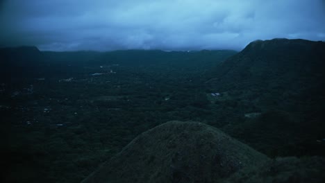 View-of-El-Valle-De-Anton-on-a-cloudy-day-just-before-nightfall