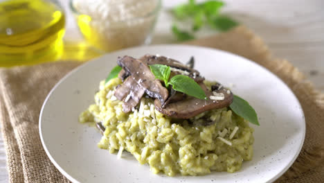 Mushroom-Risotto-with-Pesto-and-Cheese