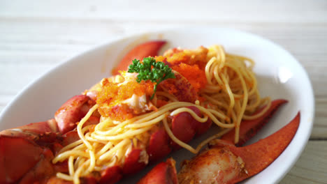 lobster-spaghetti-with-shrimp-egg