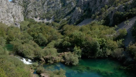 Zrmanja-river-can,-Croatia