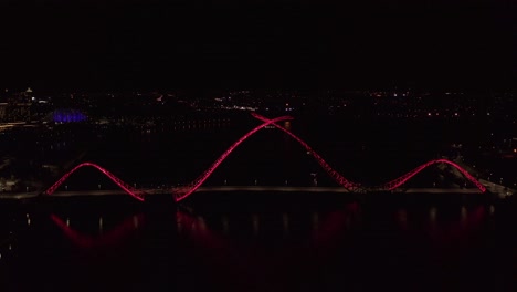 Puente-Matagarup-De-La-Ciudad-De-Perth-En-Vista-Nocturna-De-Drones